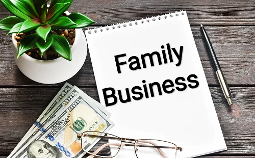 Advantages and Disadvantages of a Family Business