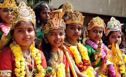 Top 5 Fancy Dress Ideas for Girls in India